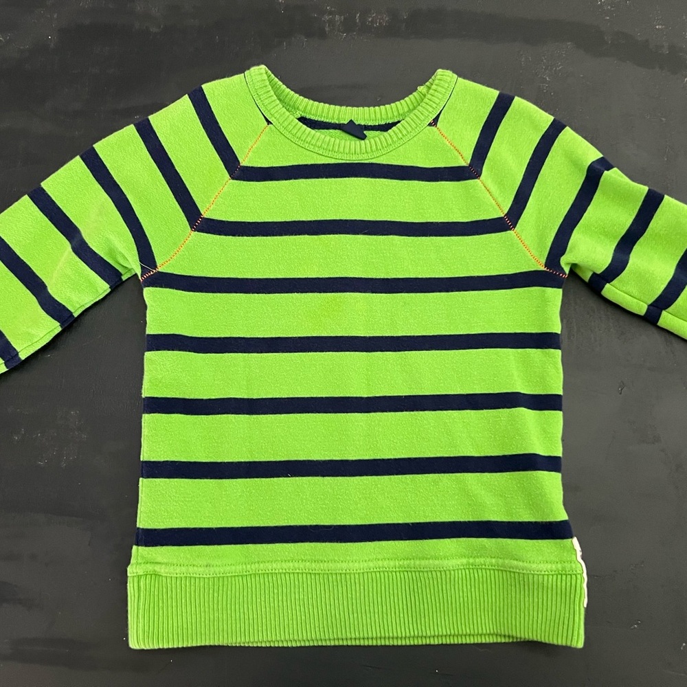 4T Gap sweatshirt